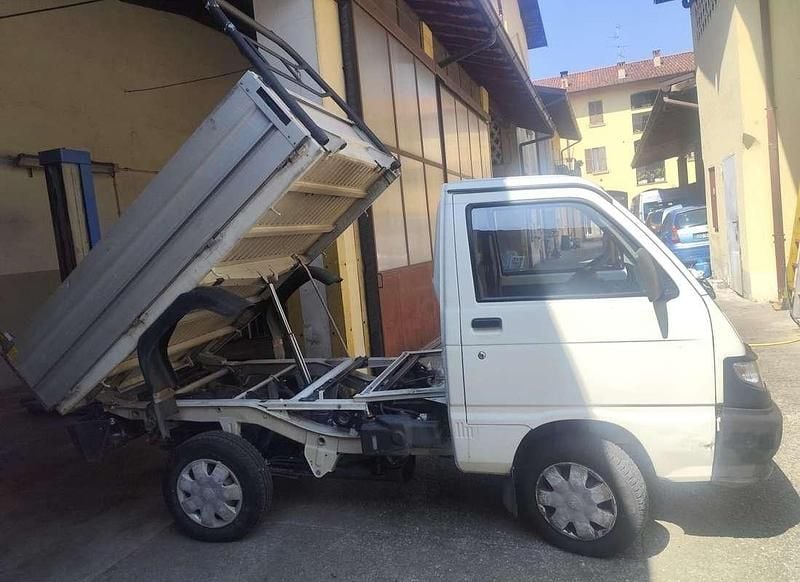 Usata Piaggio Porter 75 CV (55 kW) 2012 Bianco Furgone
