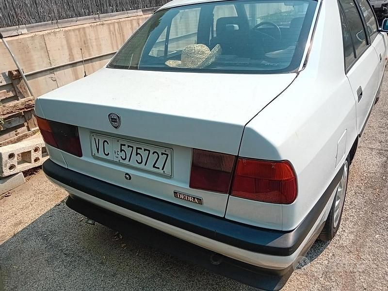 Usata Lancia Dedra 162 CV (119 kW) 1994 Bianco Berlina