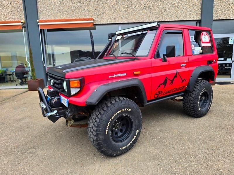 Używany Toyota Land Cruiser 150 KM (110 kW) 1987 SUV