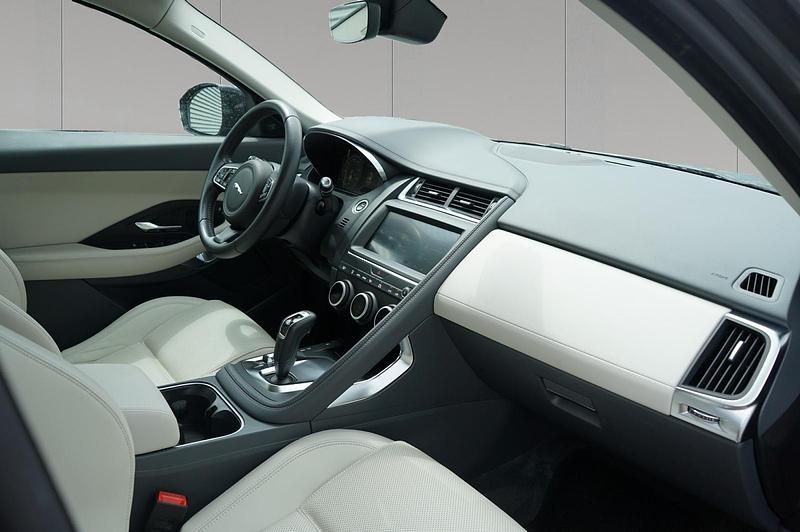 Usata Jaguar E-Pace S 179 CV (131 kW) 2019 Corris grey SUV
