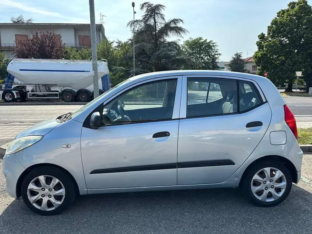 Usata Hyundai i10 Comfort 69 CV (50 kW) 2013 Utilitaria