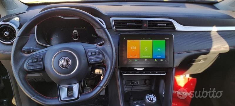 Usata MG ZS Luxury 106 CV (77 kW) 2022 Nero Berlina