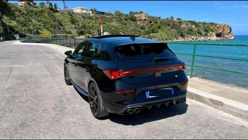 Usata Cupra Leon VZ 300 CV (220 kW) 2022 Nero Berlina