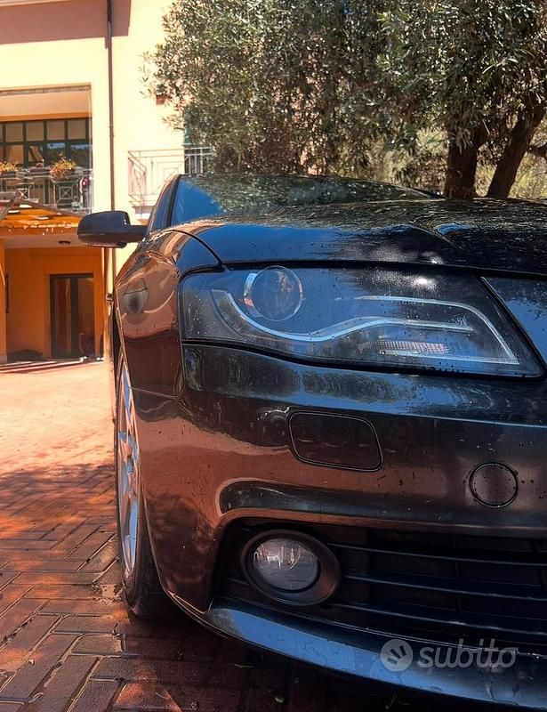 Usata Audi A4 Sport 143 CV (105 kW) 2012 Nero Station wagon
