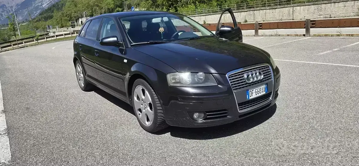 Usata Audi A3 Sportback 140 CV (102 kW) 2008 Nero Utilitaria