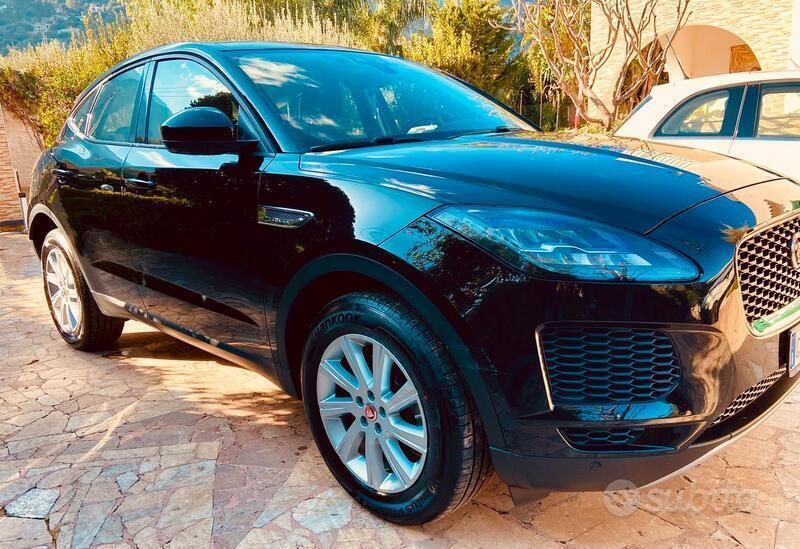 Usado Jaguar E-Pace S 150 CV (110 kW) 2021 Negro SUV