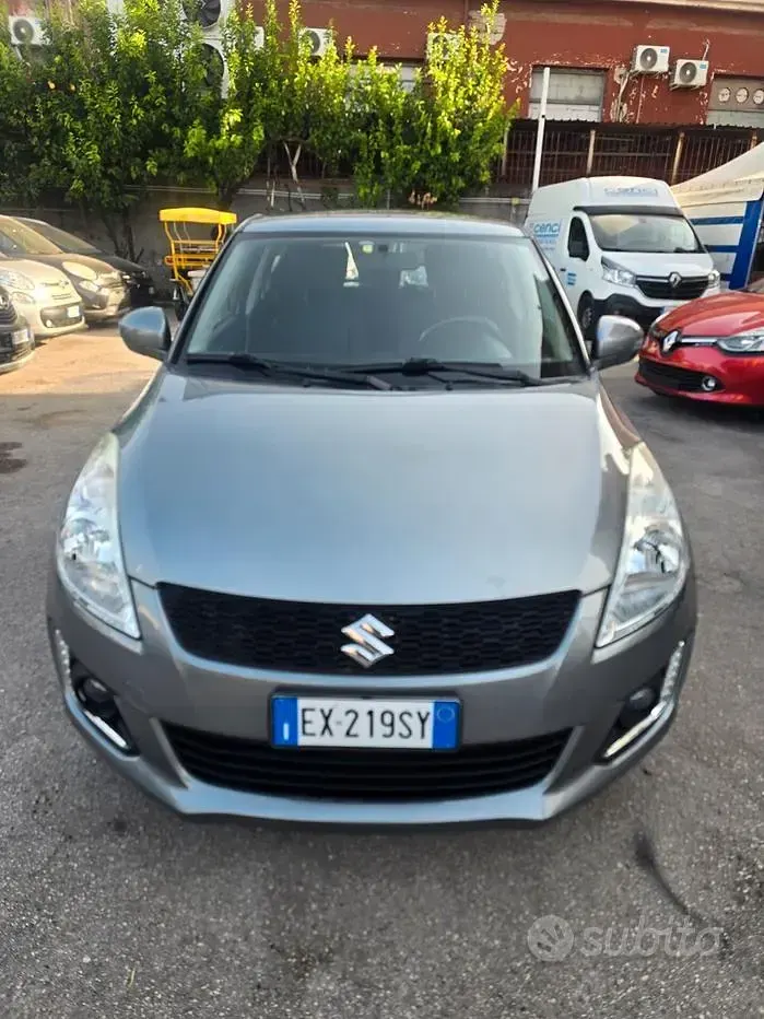Usata Suzuki Swift 90 CV (66 kW) 2014 Grigio Utilitaria