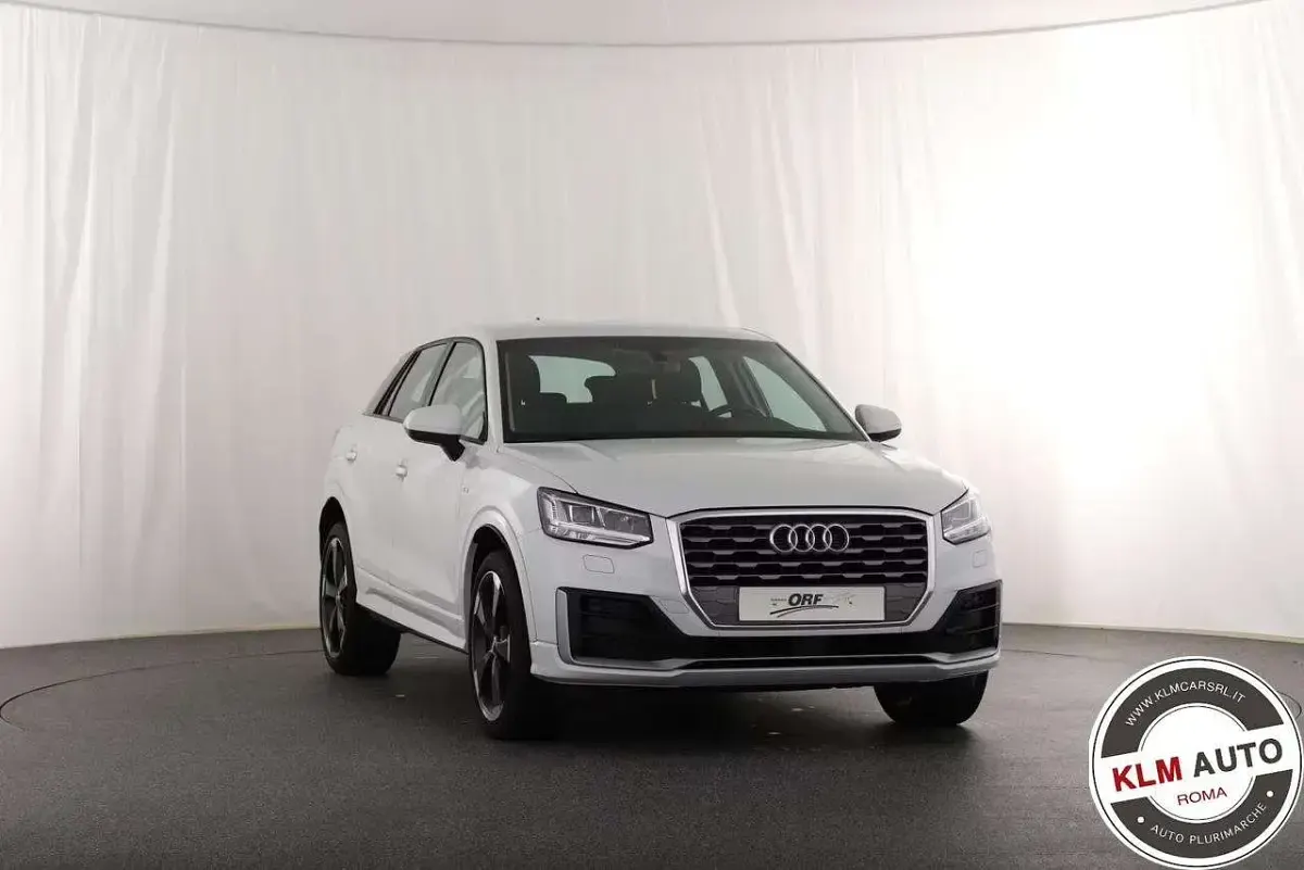 Usata Audi Q2 S-line plus 110 CV (80 kW) 2021 Bianco SUV