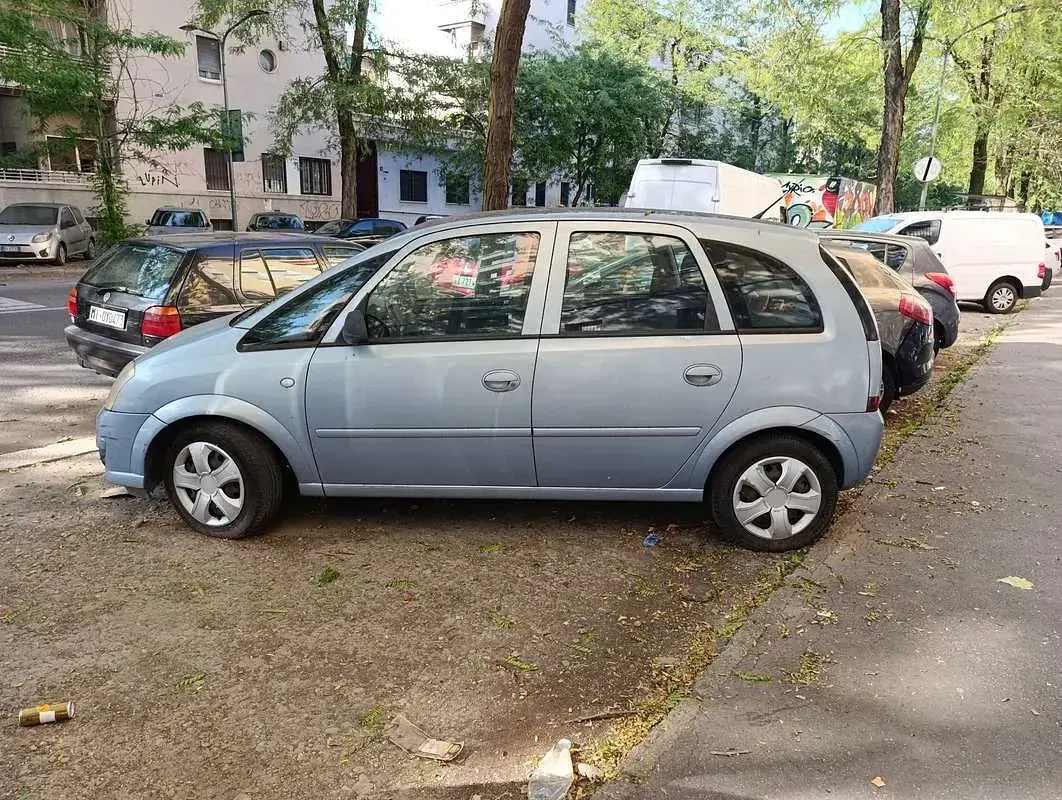 Usata Opel Meriva Cosmo 90 CV (66 kW) 2007 Monovolume