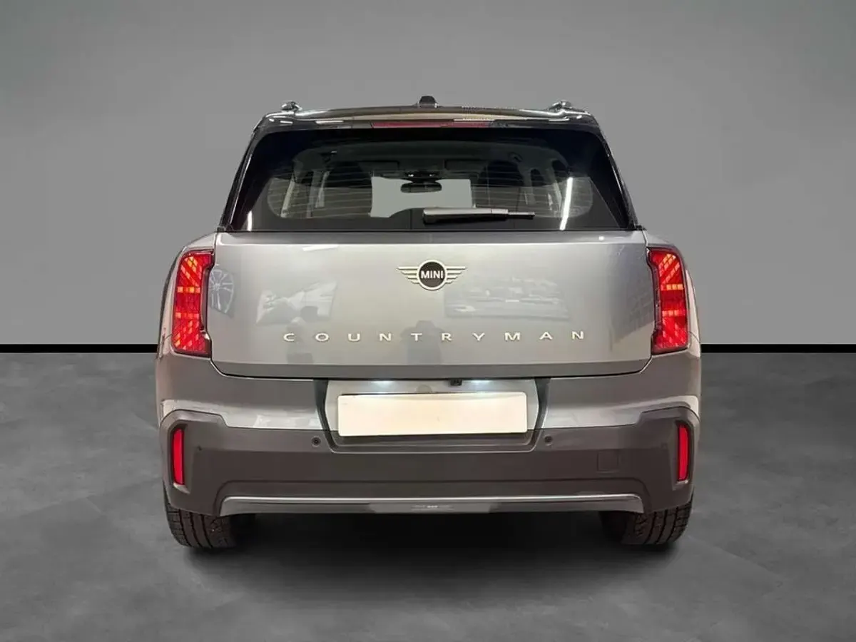 Usata Mini Cooper Countryman Favoured 163 CV (119 kW) 2025 Smokey green SUV
