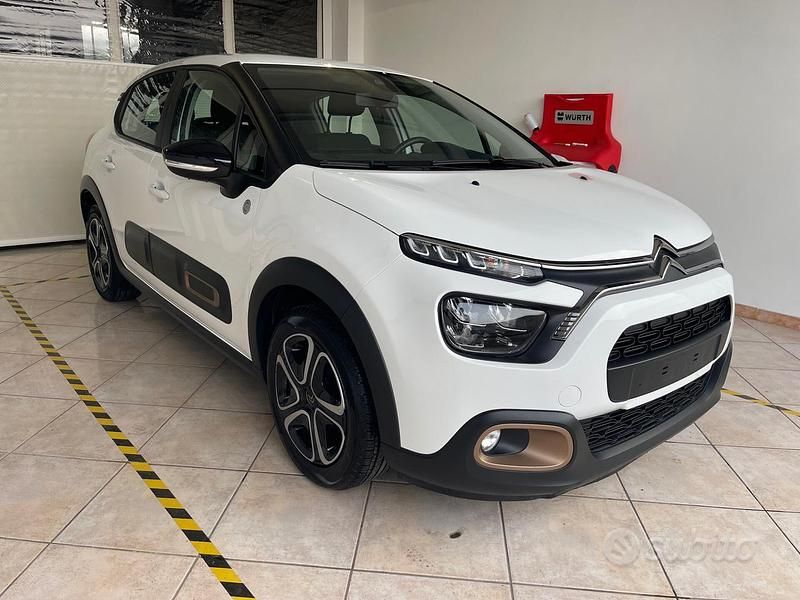 Usata Citroën C3 101 CV (74 kW) 2023 Bianco Utilitaria