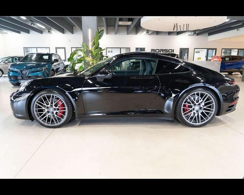 Usata Porsche 911 Carrera 4S 450 CV (330 kW) 2024 Nero Coupé