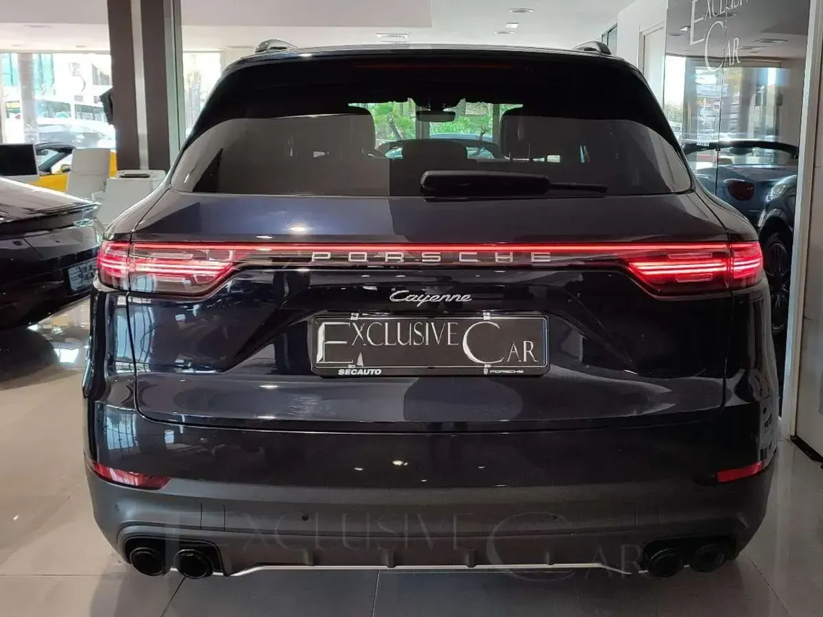 Usata Porsche Cayenne 340 CV (250 kW) 2019 Nero SUV