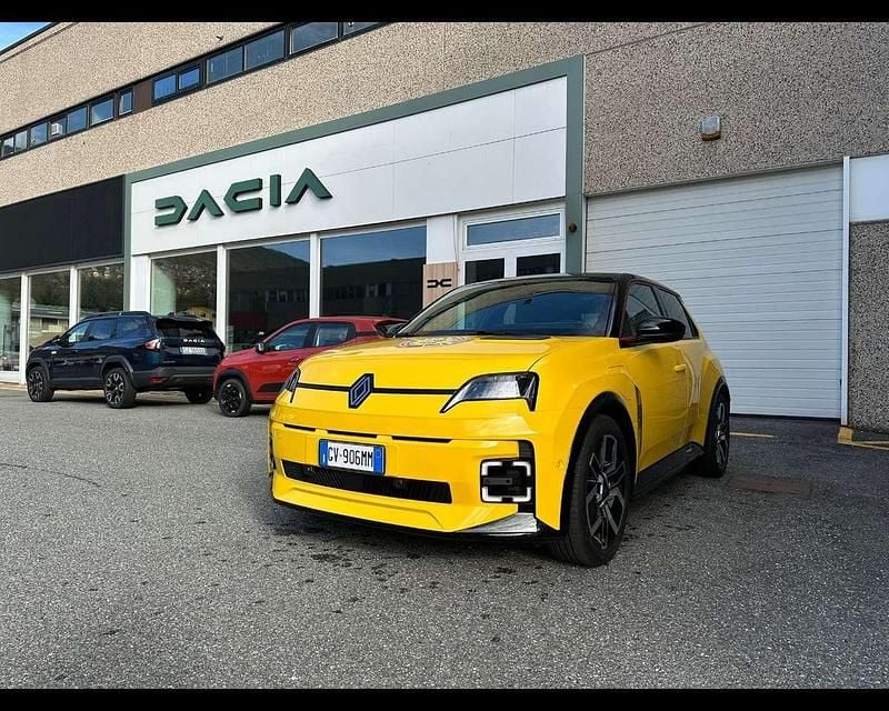 Usata Renault 5 E-Tech Iconic 110 kW (150 CV) 2024 Bestyle giallo pop! (giallo p Berlina