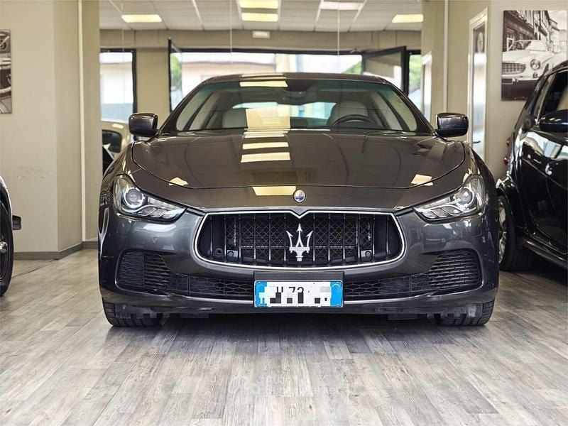 Usata Maserati Ghibli 410 CV (301 kW) 2014 Grigio Berlina