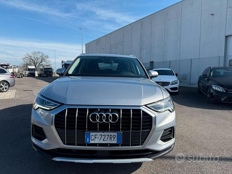 Usata Audi Q3 Advanced 150 CV (110 kW) 2021 Grigio SUV