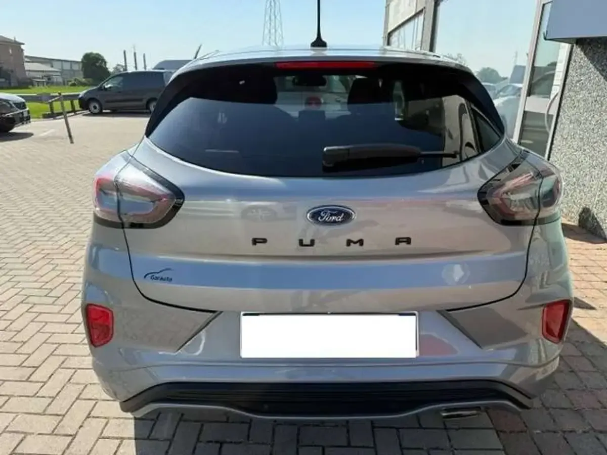 Usata Ford Puma ST-Line 125 CV (91 kW) 2024 Grigio SUV