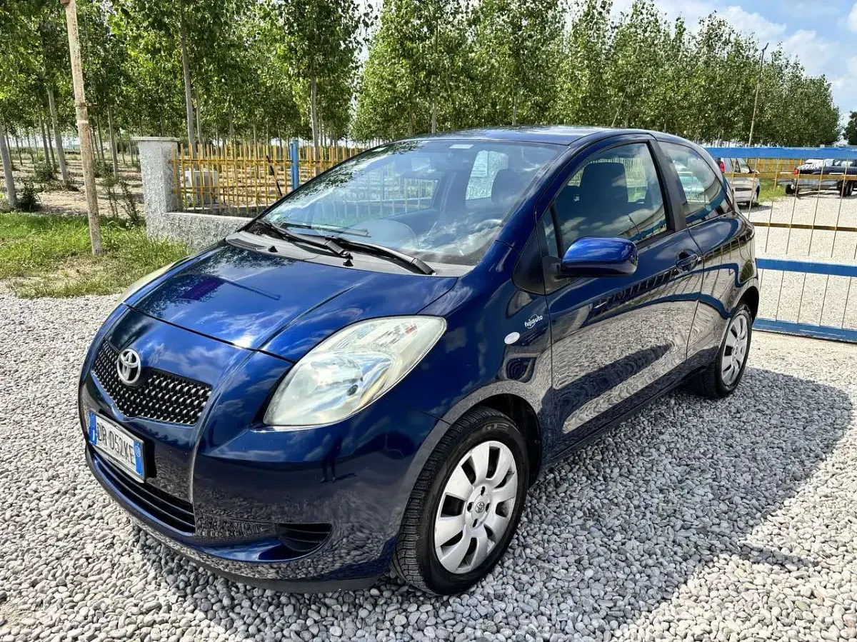 Usata Toyota Yaris Sol 69 CV (50 kW) 2008 Other Utilitaria
