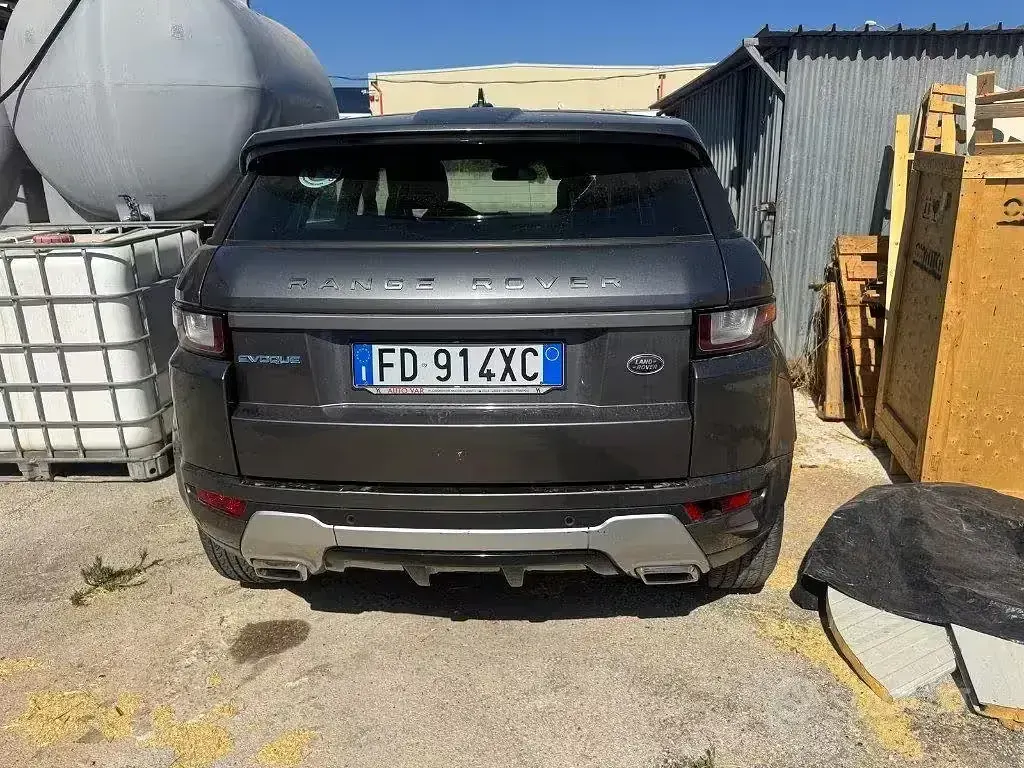 Usata Land Rover Range Rover evoque Pure 150 CV (110 kW) 2016 Grigio SUV