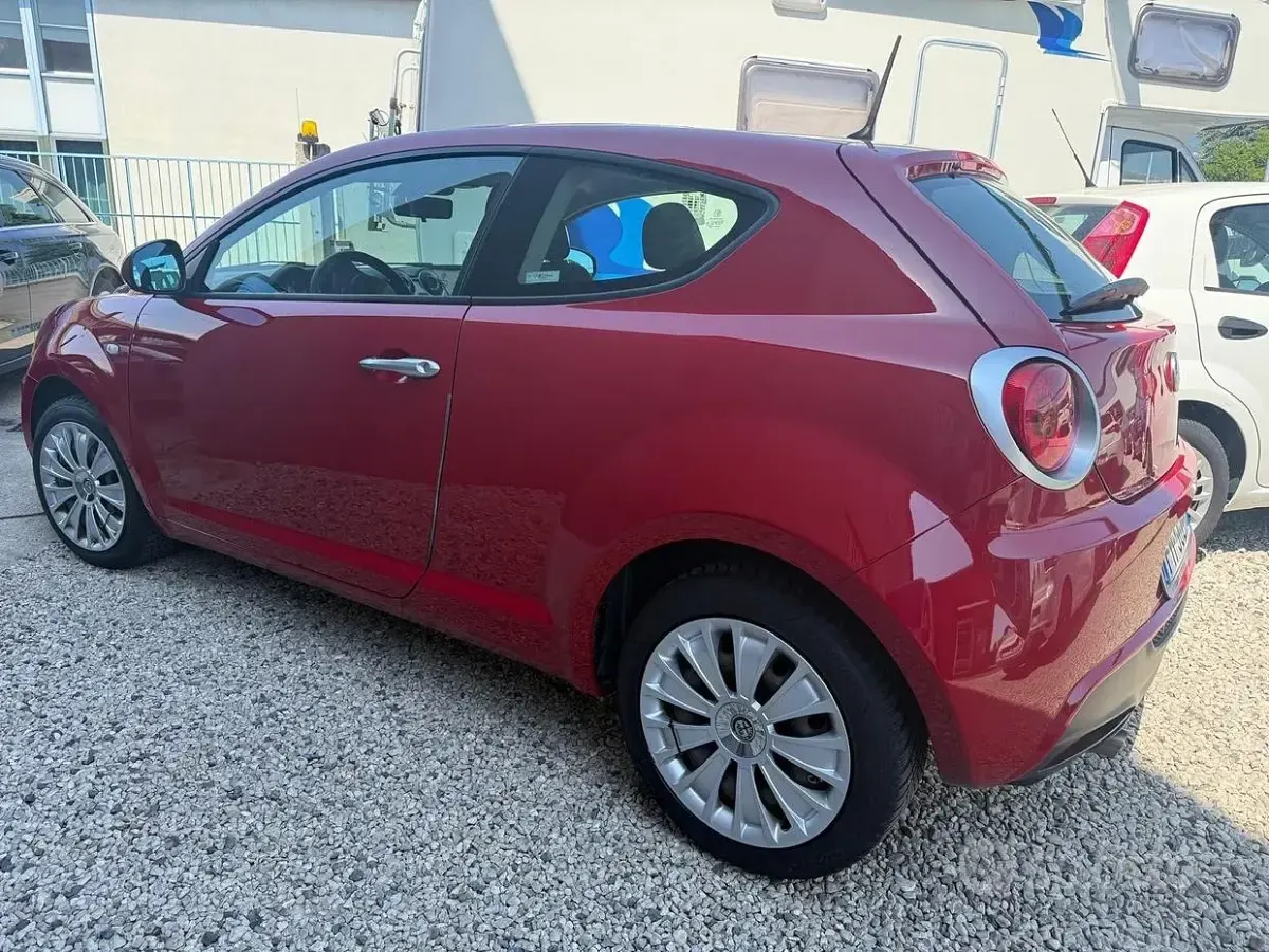 Usata Alfa Romeo MiTo 77 CV (56 kW) 2017 Rosso Utilitaria
