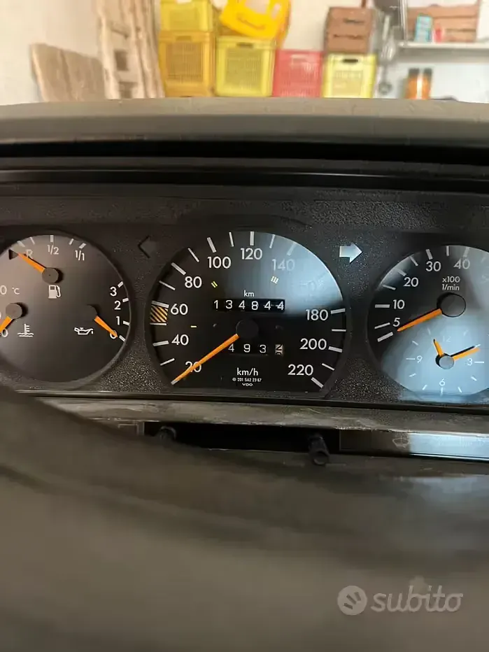 Usata Mercedes 190 109 CV (80 kW) 1991 Blu Berlina