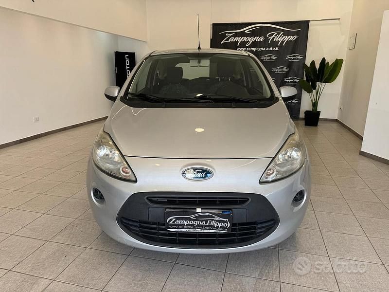 Usata Ford Ka 69 CV (50 kW) 2010 Grigio Utilitaria