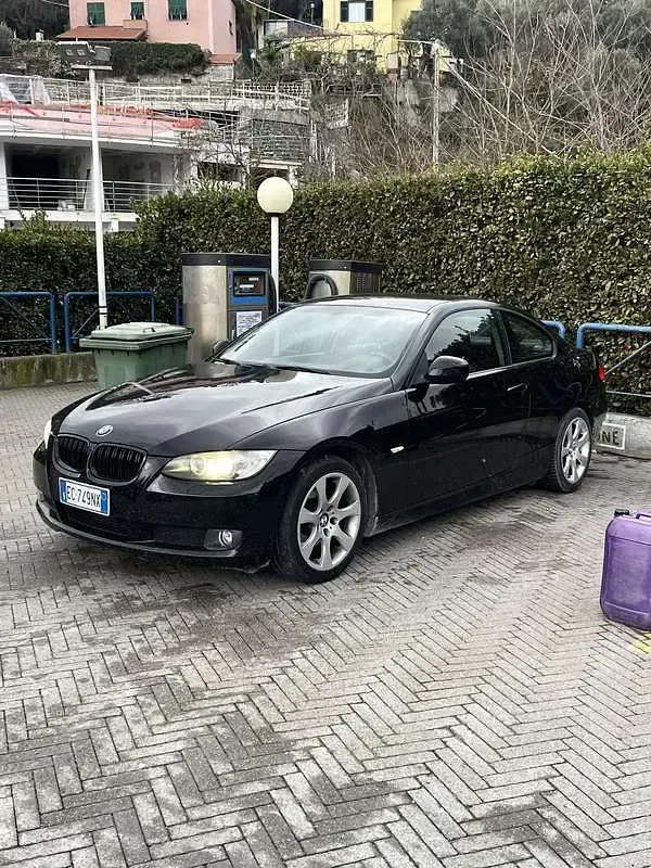 Usata BMW 320 177 CV (130 kW) 2009 Coupé