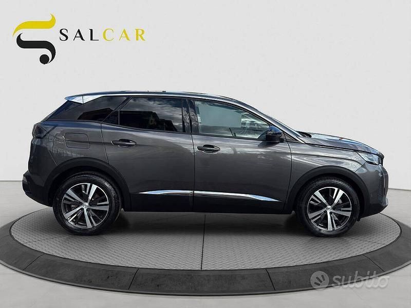 Usata Peugeot 3008 Allure 131 CV (96 kW) 2023 Grigio SUV