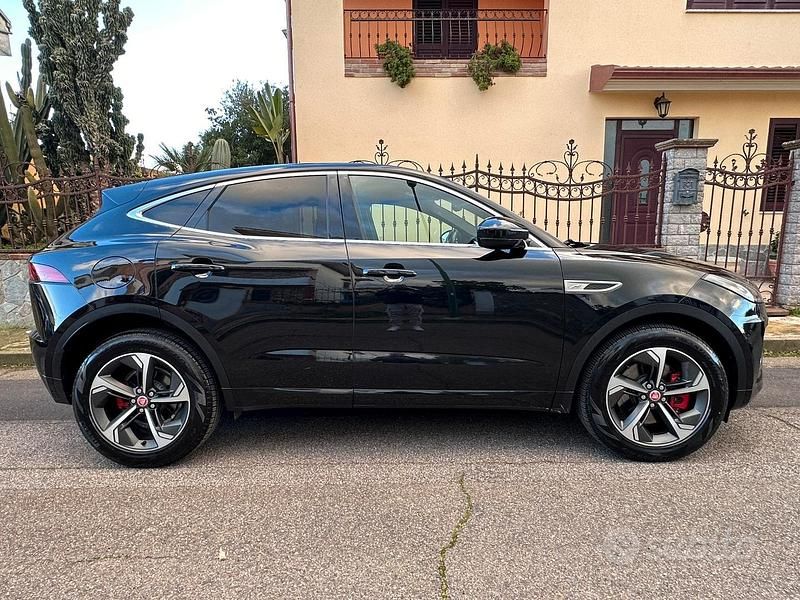 Usata Jaguar E-Pace R-Dynamic 2022 Nero SUV