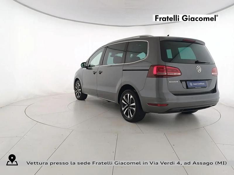 Usata VW Sharan Comfortline 150 CV (110 kW) 2020 X3 indium grey metallizzato Monovolume