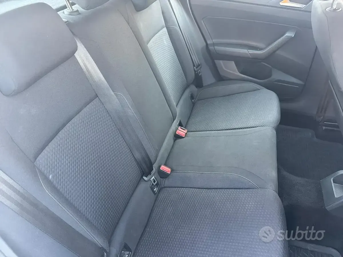 Usata VW Polo 90 CV (66 kW) 2021 Bianco Utilitaria