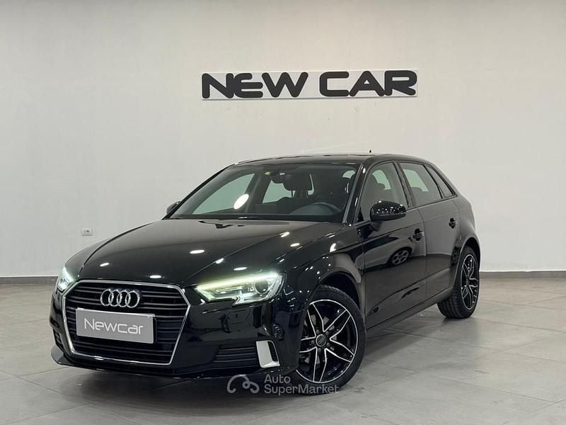 Usata Audi A3 Sport 116 CV (85 kW) 2018 Nero Berlina