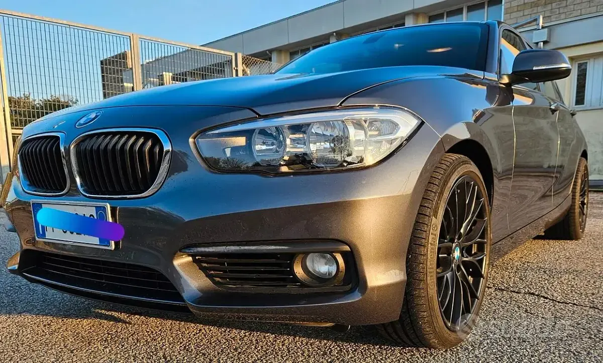 Usata BMW 118 M Performance 150 CV (110 kW) 2018 Grigio Berlina