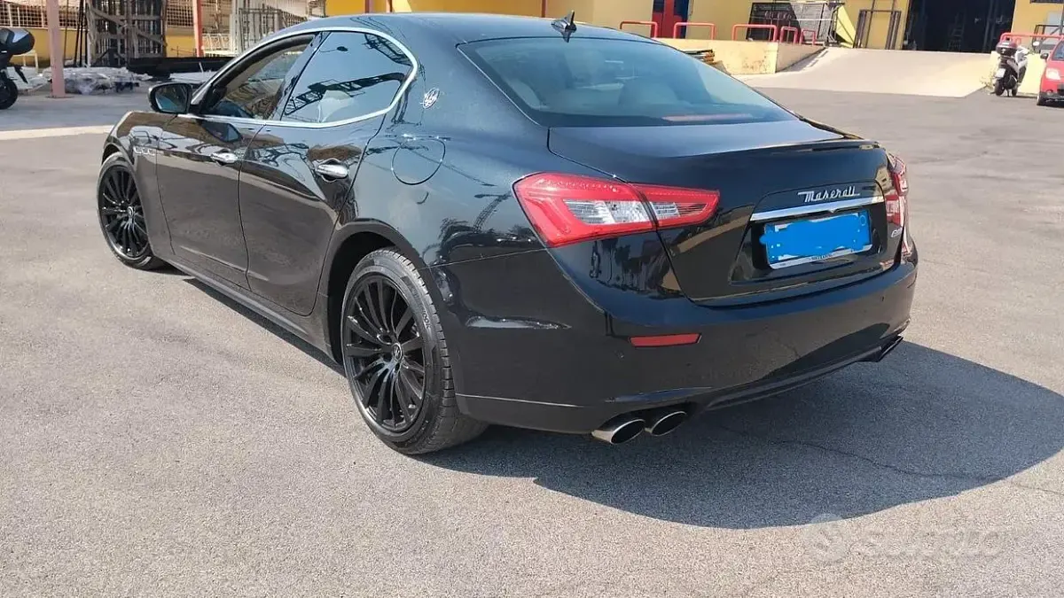 Usata Maserati Ghibli 275 CV (202 kW) 2018 Berlina