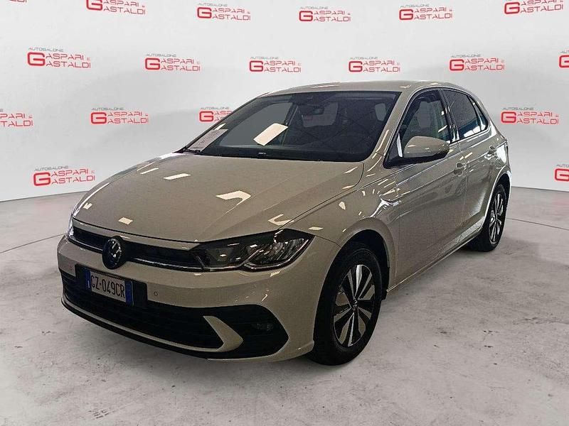 Bianco Nuova 2025 VW Polo Edition Tre volumi | 21.600 € (Super prezzo) - Immagine 1/4