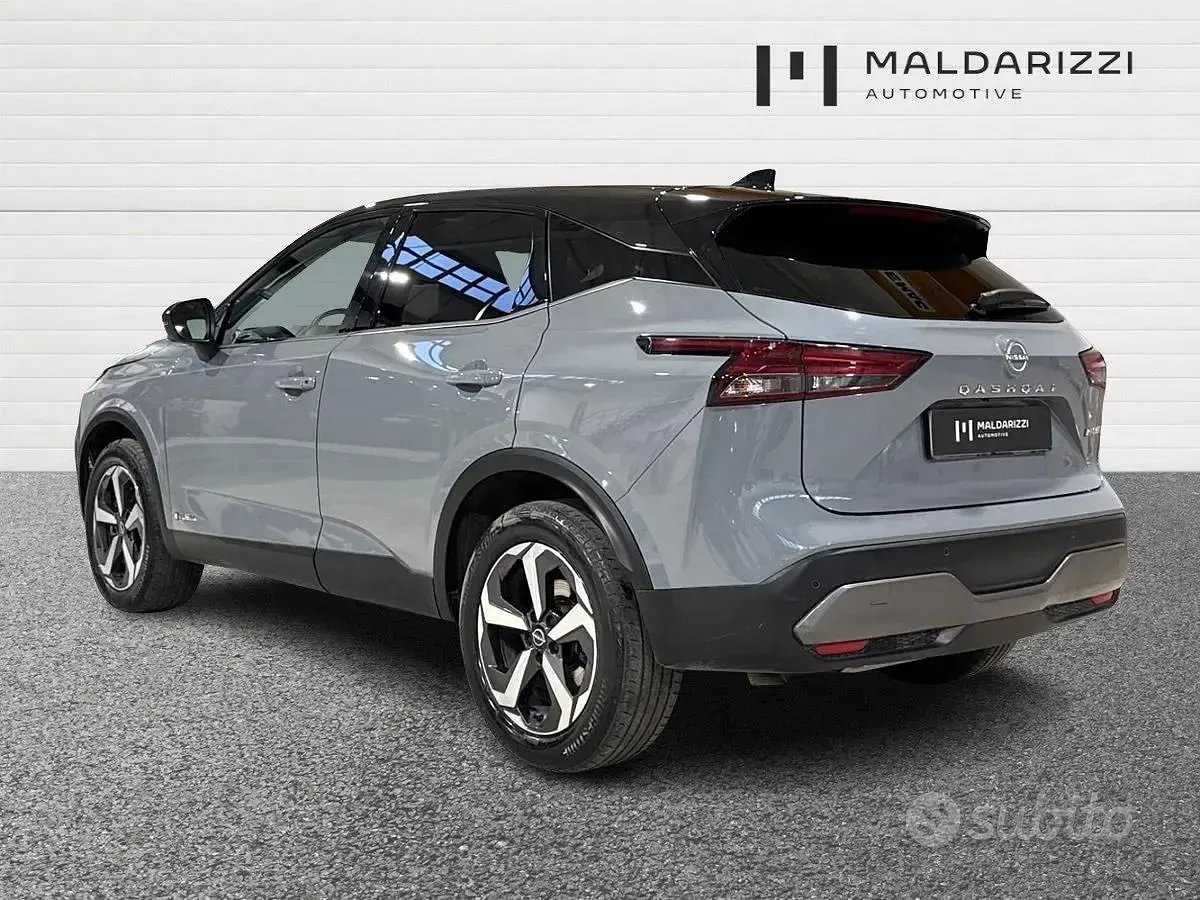 Usata Nissan Qashqai N-Connecta 190 CV (139 kW) 2024 Grigio SUV