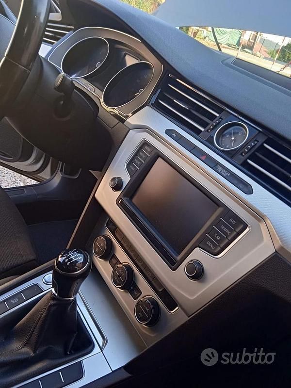 Usata VW Passat Business 150 CV (110 kW) 2014 Grigio Station wagon