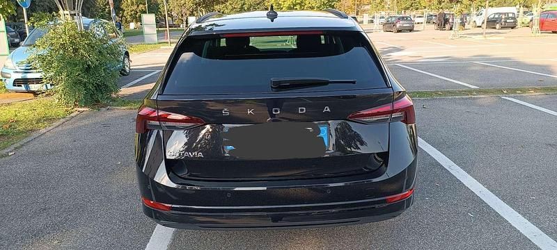 Usata Skoda Octavia Executive 110 CV (80 kW) 2021 Station wagon