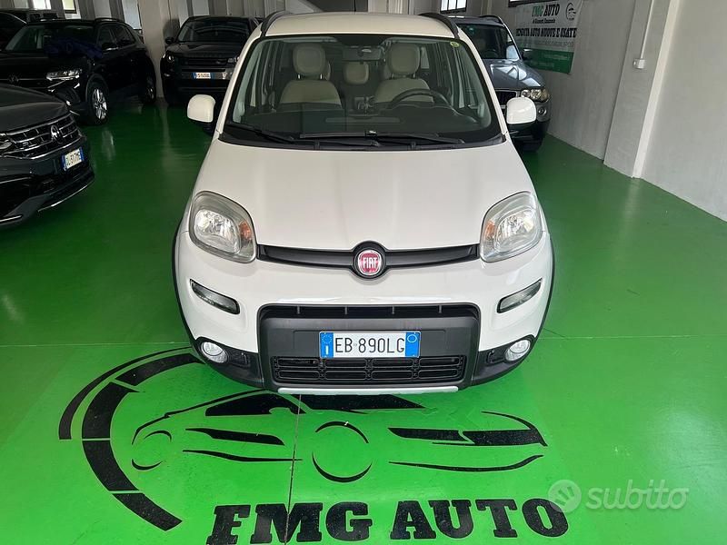 Usata Fiat Panda 4x4 S 86 CV (63 kW) 2013 Bianco Utilitaria