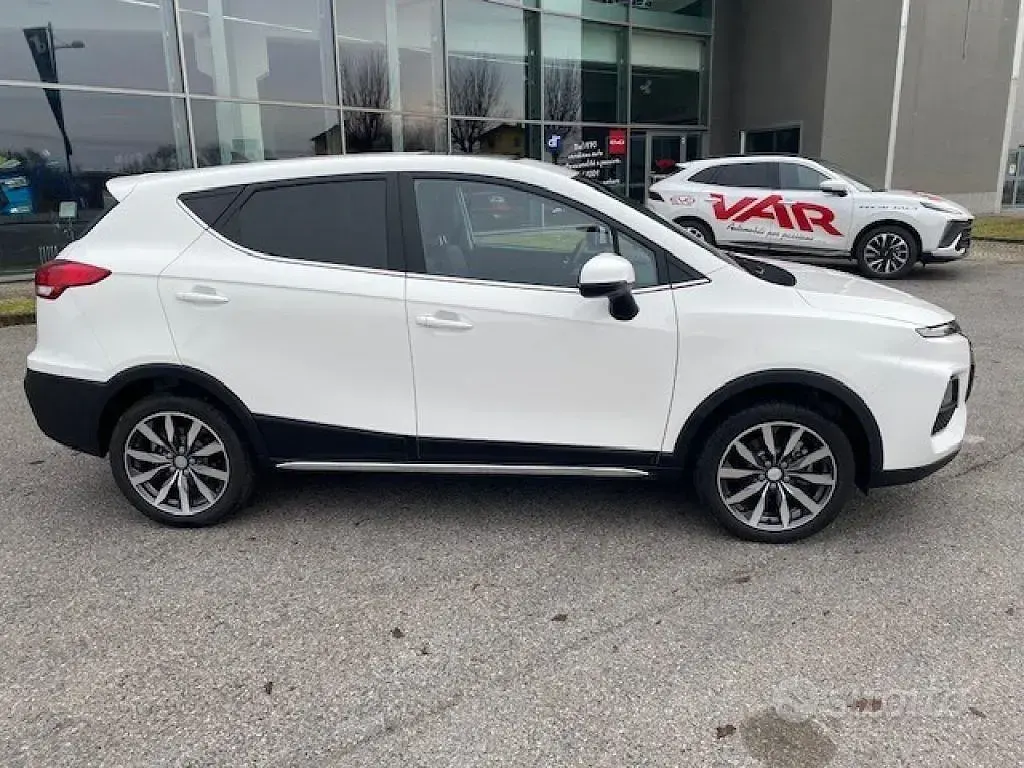 Usata EVO Evo 4 116 CV (85 kW) 2024 Bianco SUV