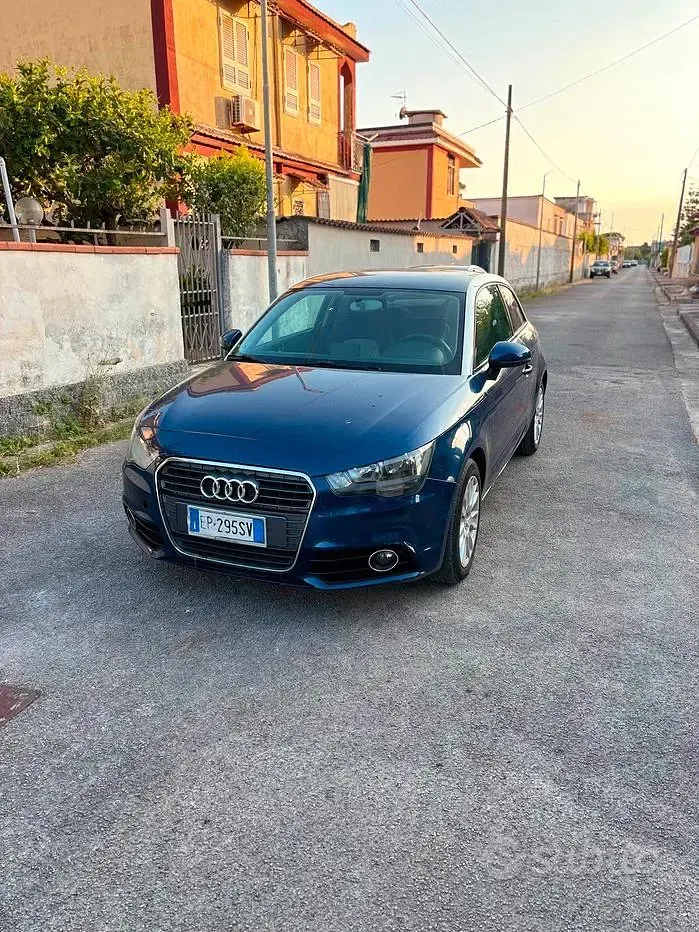 Usata Audi A1 90 CV (66 kW) 2013 Bluazzurro Utilitaria