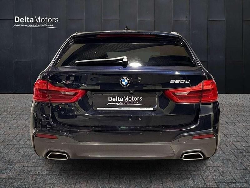 Usata BMW 520 M Sport 190 CV (139 kW) 2019 Blu scuro metallizzato Station wagon