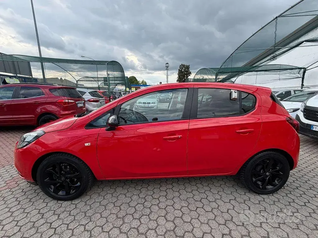Usata Opel Corsa 90 CV (66 kW) 2018 Rosso Utilitaria