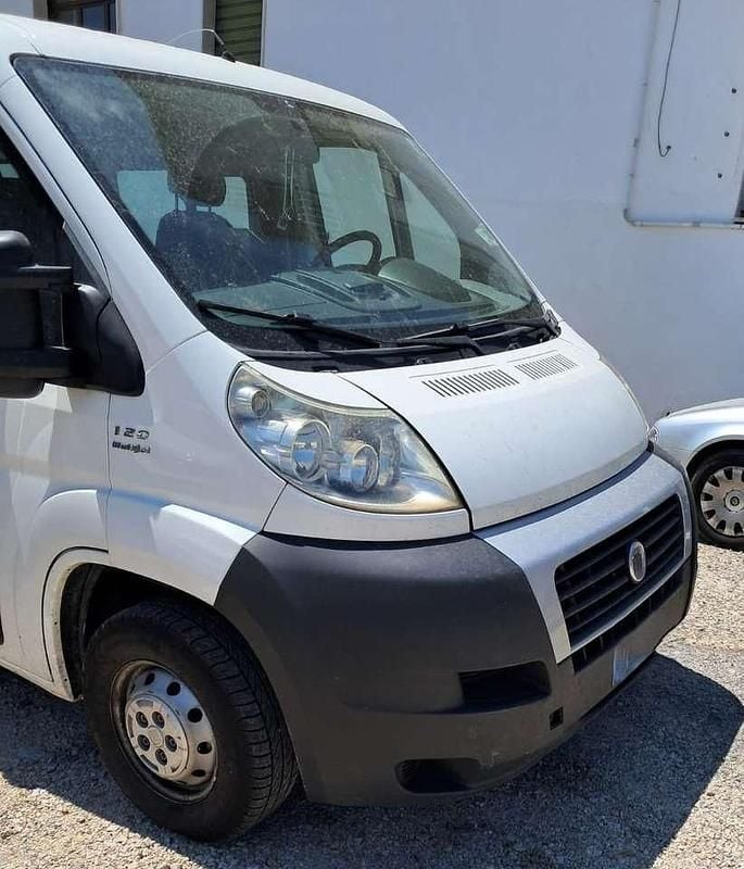 Usata Fiat Ducato 33 120 CV (88 kW) 2007 Bianco Furgone