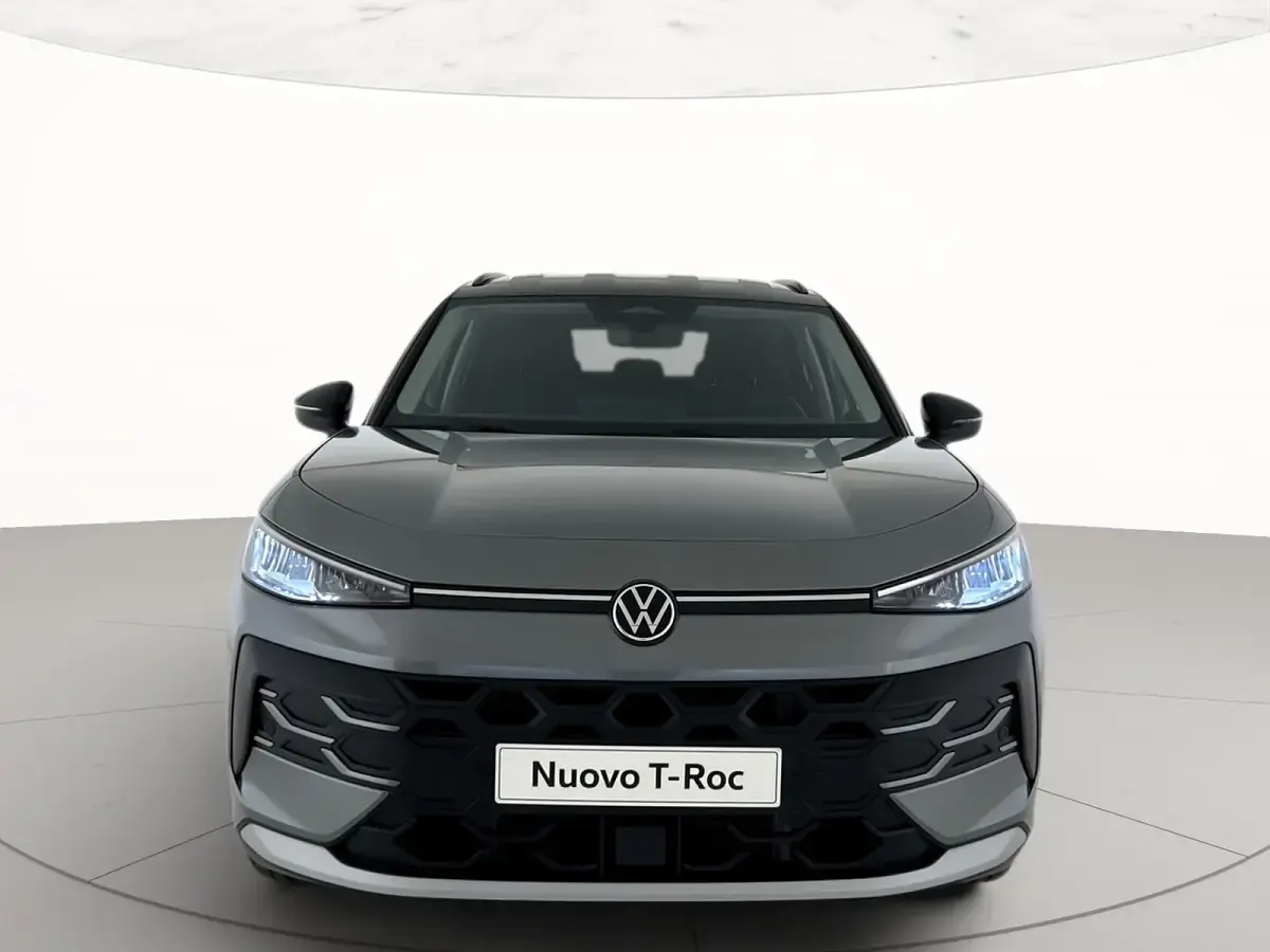 Nuova VW T-Roc Life 150 CV (110 kW) 2026 Wolf grey metallizzato nero SUV