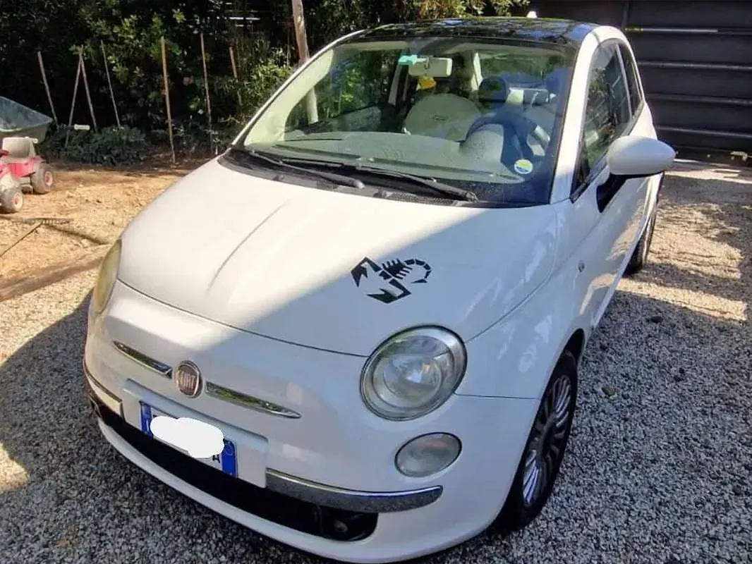 Usata Fiat 500 Pop 75 CV (55 kW) 2010 Bianco Utilitaria