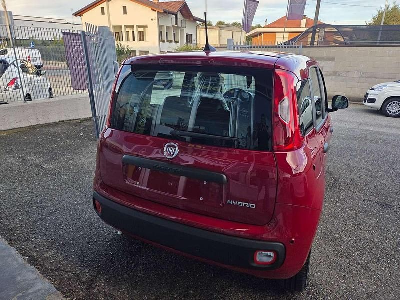 Nuova Fiat Panda S 71 CV (52 kW) 2025 Rosso Utilitaria