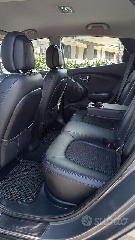 Usata Hyundai ix35 115 CV (84 kW) 2012 Grigio SUV