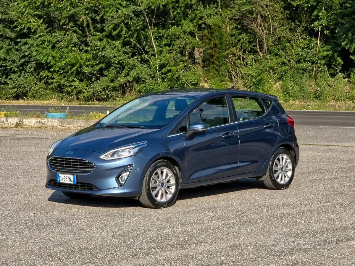Usata Ford Fiesta Vignale 86 CV (63 kW) 2020 Blu Utilitaria