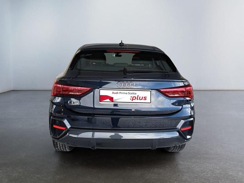 Usata Audi Q3 Sportback S-Line 150 CV (110 kW) 2022 Blu SUV